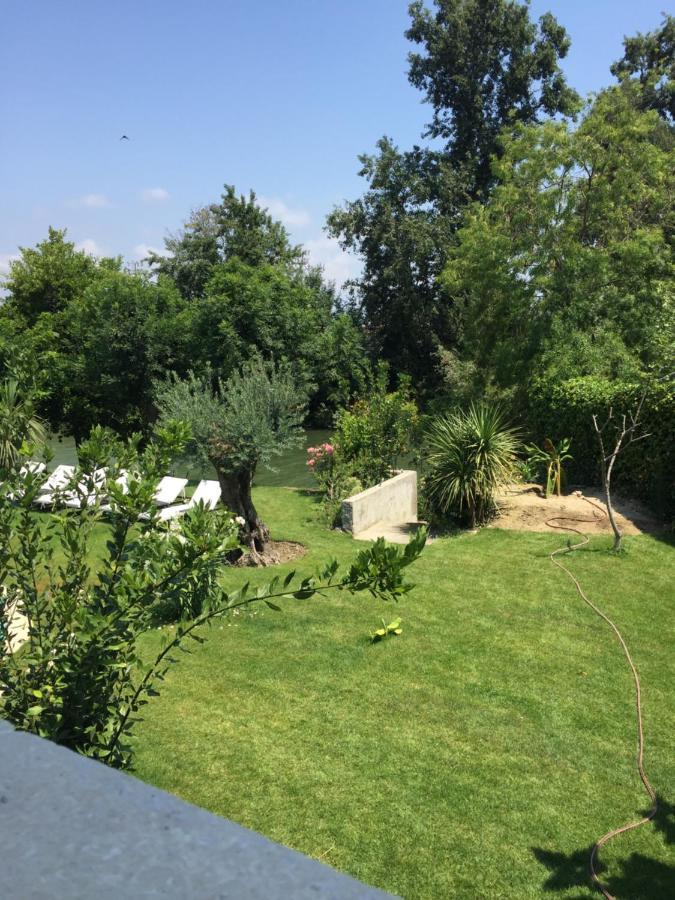 Bed & Breakfast Louise-rose Villeneuve-Loubet