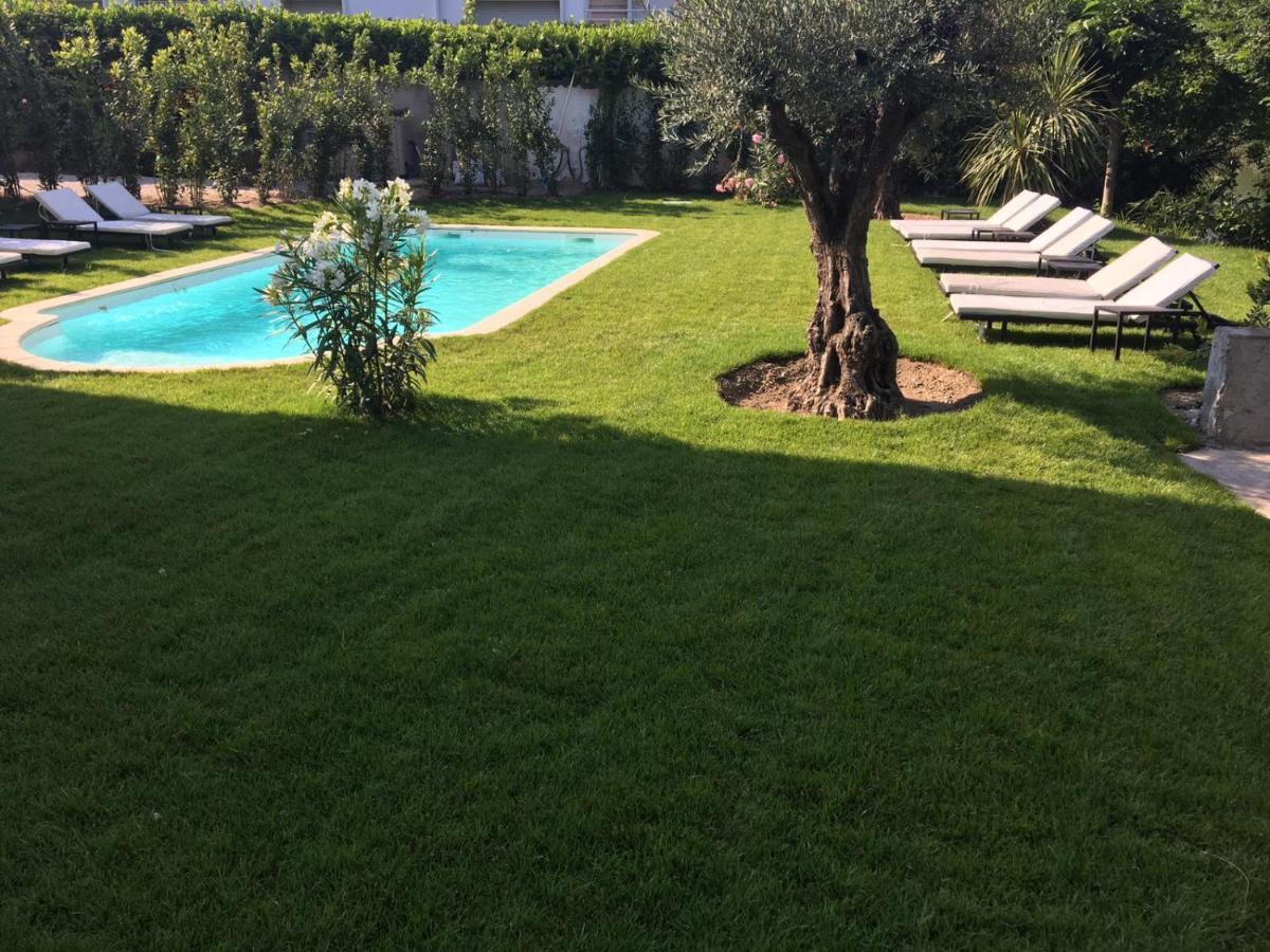Bed & Breakfast Louise-rose Villeneuve-Loubet