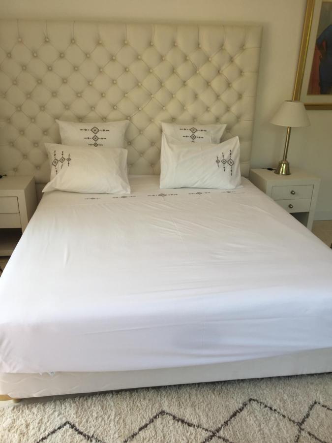 Louise-rose 3*