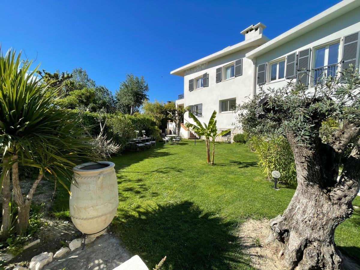 Bed and breakfast Louise-rose 3*