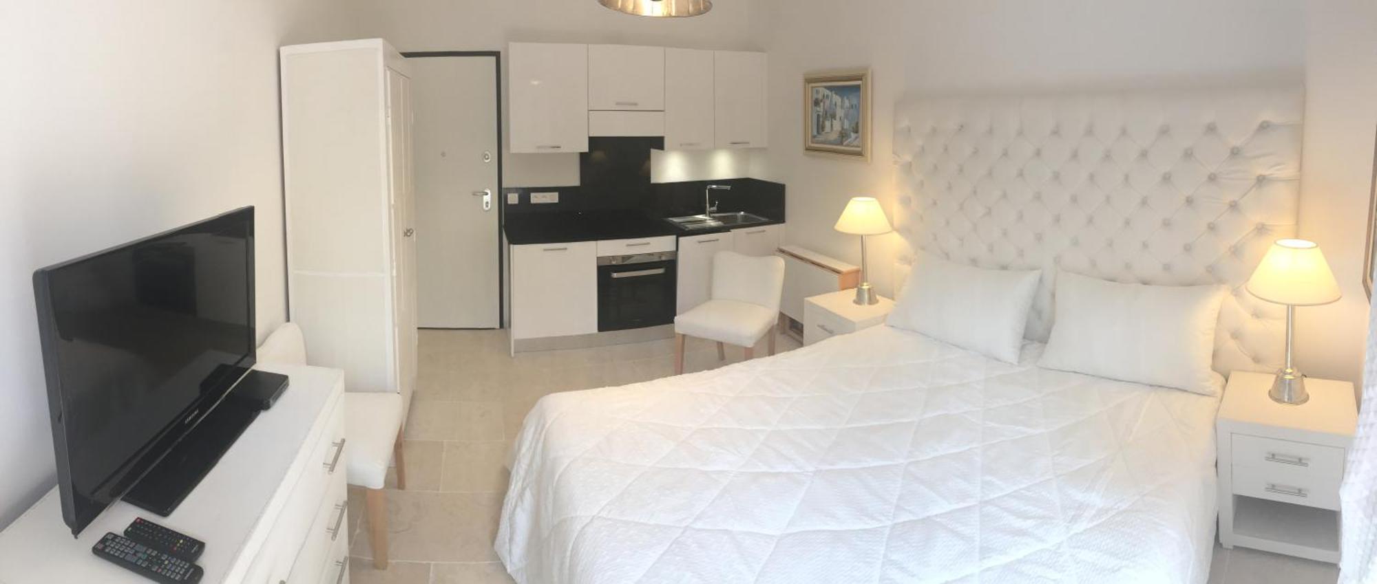 Bed and breakfast Louise-rose Villeneuve-Loubet